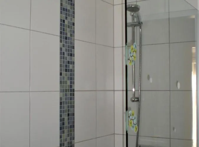 - Neubauer Appartamento